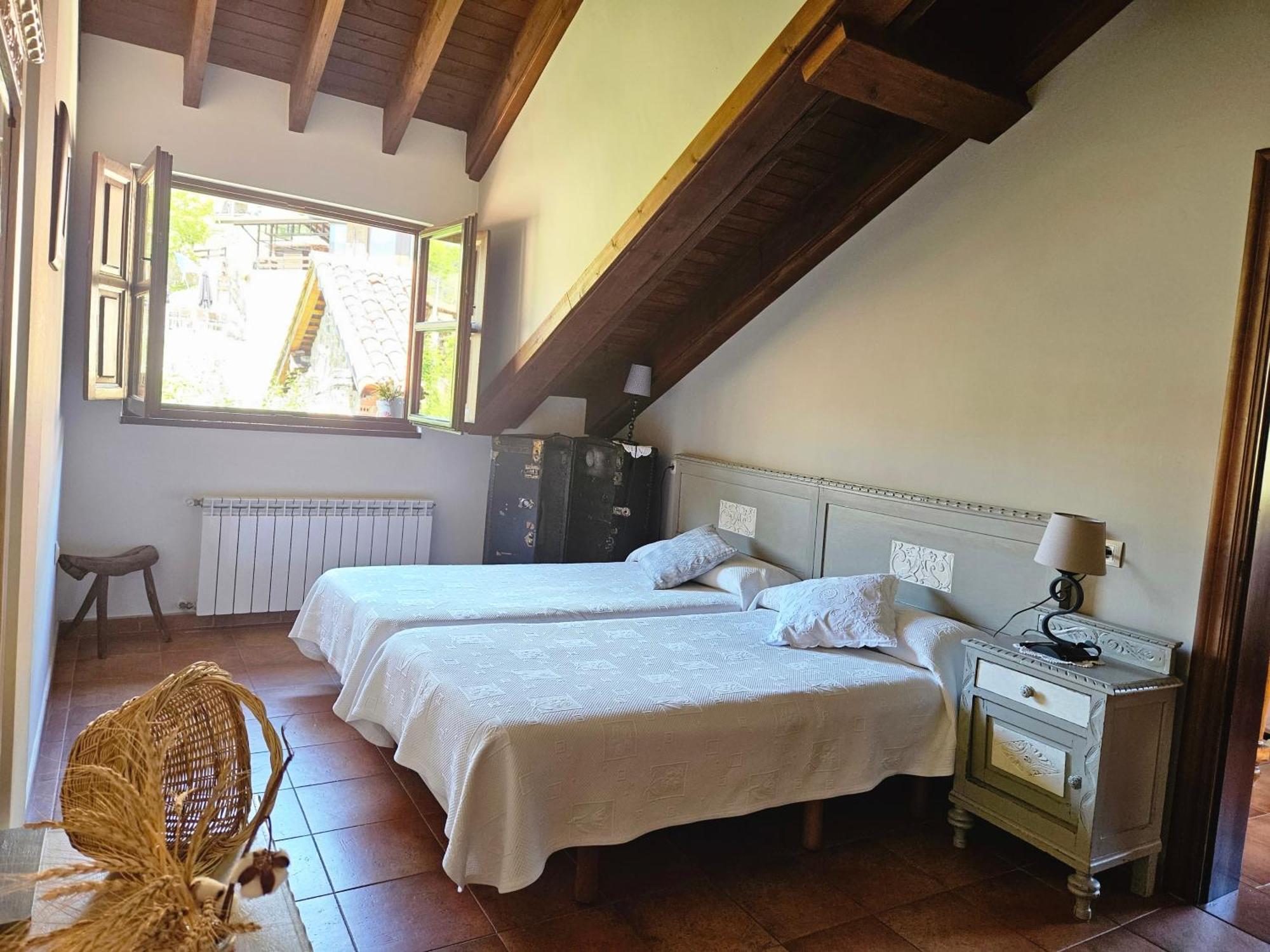 Apartamentos Rurales El Collaín de Campiellos Quarto foto